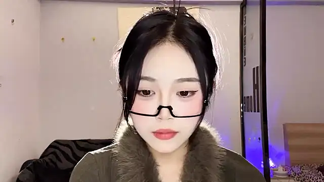 Snapshot of XingKongCOCO-107 chatting on November 27, 2025, 12:29 pm XingKongCOCO-107 online show from November 27, 2025, 12:29 pm