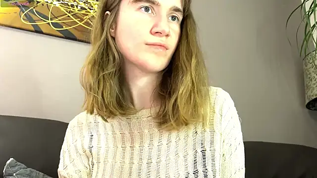 Snapshot of velina__ chatting on September 20, 2025, 7:26 pm velina online show from September 20, 2025, 7:26 pm