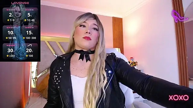 Ashley parkerr online show from March 19, 2026, 4:38 am