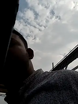 xyz-indian online show from October 6, 2025, 4:10 am