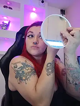 Snapshot of Bathory_Mia666 chatting on December 13, 2025, 10:59 pm Bathory Mia666 online show from December 13, 2025, 10:59 pm