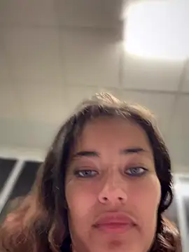 Snapshot of Risky_Workouts chatting on October 11, 2025, 9:19 am Risky Workouts online show from October 11, 2025, 9:19 am