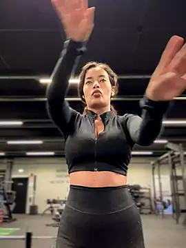 Snapshot of Risky_Workouts chatting on October 14, 2025, 9:54 am Risky Workouts online show from October 14, 2025, 9:54 am