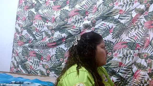 69smallstar online show from July 30, 2026, 12:15 pm