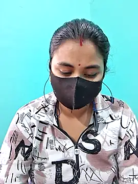 Snapshot of DivyaBhabhi69@xh chatting on May 5, 2026, 7:27 am DivyaBhabhi69xh online show from May 5, 2026, 7:27 am