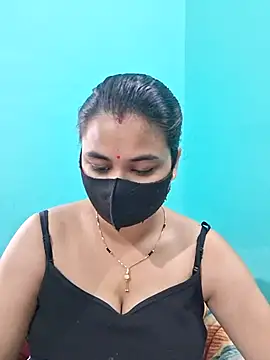 DivyaBhabhi69xh online show from July 29, 2026, 5:05 am
