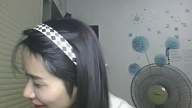 Snapshot of Monice1314 chatting on September 25, 2025, 12:20 pm Monice1314 online show from September 25, 2025, 12:20 pm