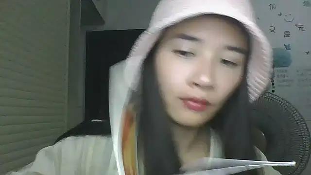 Snapshot of Monice1314 chatting on September 27, 2025, 11:04 am Monice1314 online show from September 27, 2025, 11:04 am