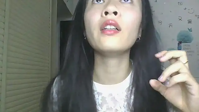 Snapshot of Monice1314 chatting on October 2, 2025, 1:29 pm Monice1314 online show from October 2, 2025, 1:29 pm