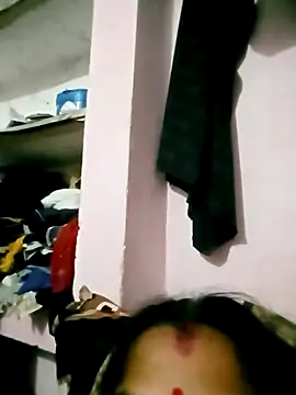 Hot tin74 online show from September 14, 2025, 9:47 pm