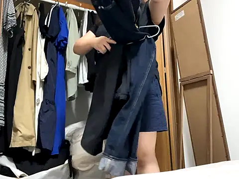 Snapshot of shimera-nohime25 chatting on September 16, 2025, 11:11 am shimera-nohime25 online show from September 16, 2025, 11:11 am