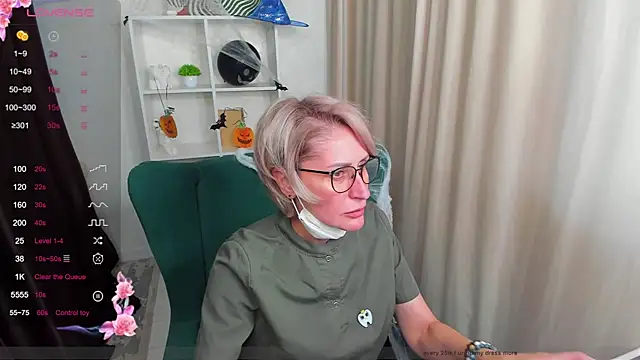 PamellaMurphy online show from November 1, 2025, 5:31 am