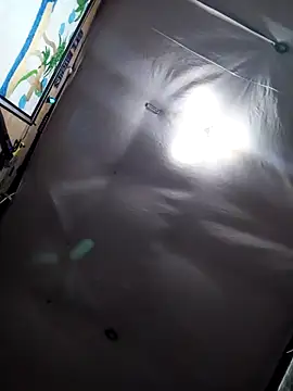 Snapshot of Jeremycle chatting on October 19, 2025, 7:09 am Jeremycle online show from October 19, 2025, 7:09 am