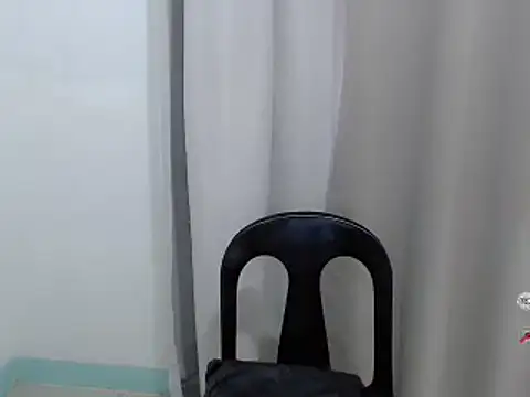 Snapshot of secretmiller_ chatting on September 29, 2025, 8:30 am secretmiller online show from September 29, 2025, 8:30 am