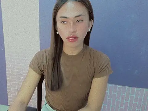 Snapshot of secretmiller_ chatting on November 30, 2025, 2:32 pm secretmiller online show from November 30, 2025, 2:32 pm