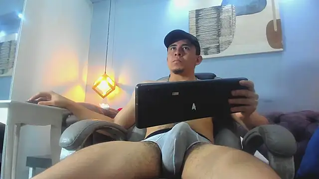 Eross Santy online show from July 27, 2026, 2:57 pm