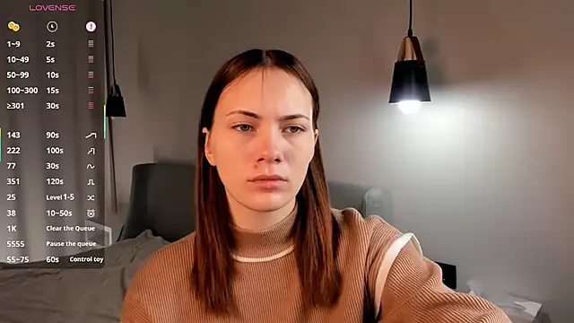 Snapshot of SirenaOstrem chatting on October 9, 2025, 1:14 am SirenaOstrem online show from October 9, 2025, 1:14 am