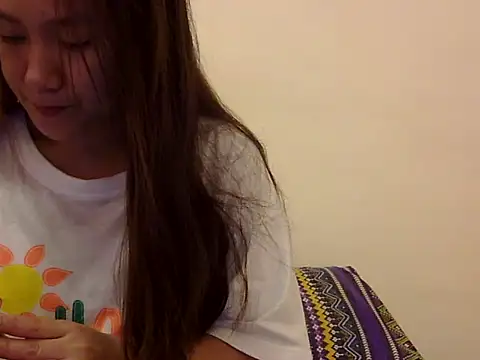 Lovelyclaya online show from September 22, 2025, 2:35 am