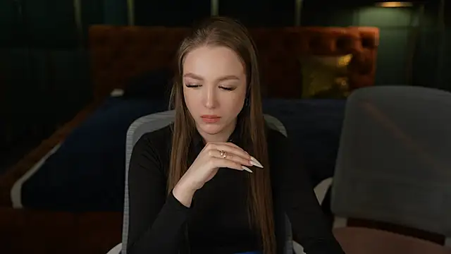 Ella 054 online show from November 27, 2025, 7:27 pm