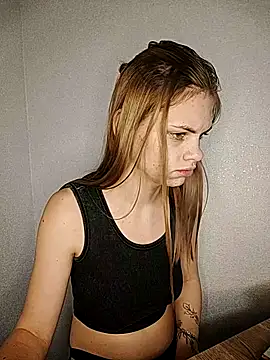 Snapshot of rinabluu chatting on September 14, 2025, 7:24 pm rinabluu online show from September 14, 2025, 7:24 pm