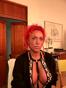 Snapshot of Hotmilfhamburg1 chatting on November 14, 2025, 5:50 am Hotmilfhamburg1 online show from November 14, 2025, 5:50 am