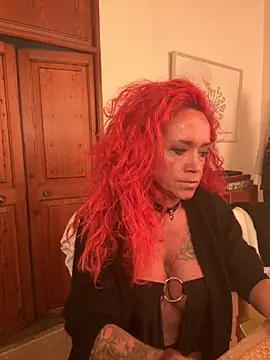 Snapshot of Hotmilfhamburg1 chatting on November 18, 2025, 5:01 am Hotmilfhamburg1 online show from November 18, 2025, 5:01 am