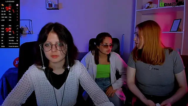 Snapshot of samanta_hotty chatting on October 19, 2025, 7:14 pm samanta hotty online show from October 19, 2025, 7:14 pm