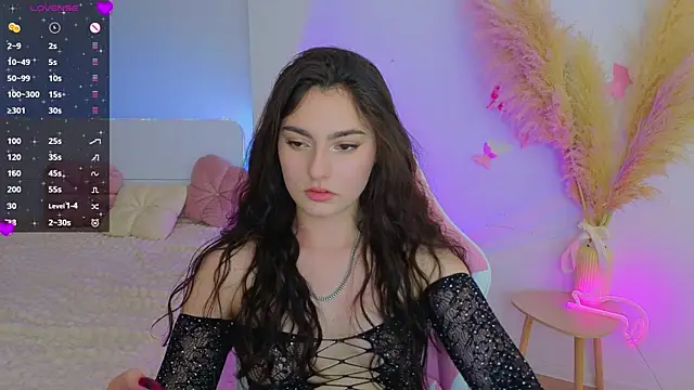 Snapshot of Andres_sssss chatting on June 6, 2026, 8:57 pm Andres sssss online show from June 6, 2026, 8:57 pm