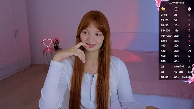 CuteAriel7 online show from September 27, 2025, 1:27 pm