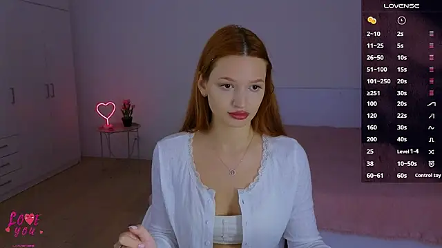 CuteAriel7 online show from October 11, 2025, 3:43 pm