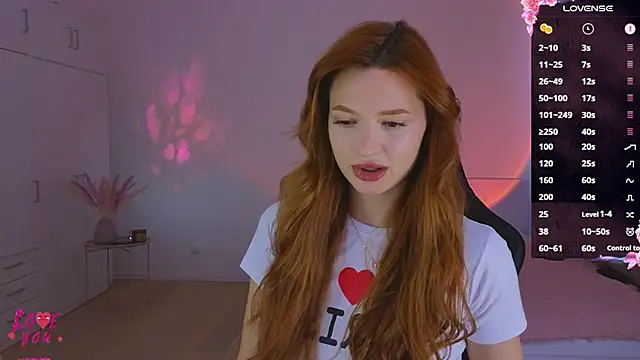 CuteAriel7 online show from May 19, 2026, 3:18 pm