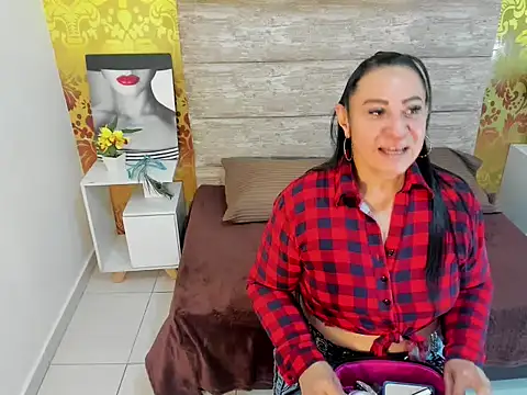 Snapshot of LucianaBlackwell chatting on October 16, 2025, 3:02 pm LucianaBlackwell online show from October 16, 2025, 3:02 pm