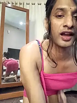 Snapshot of Nisha_Sassmaxxx chatting on May 5, 2026, 11:13 pm Nisha Sassmaxxx online show from May 5, 2026, 11:13 pm