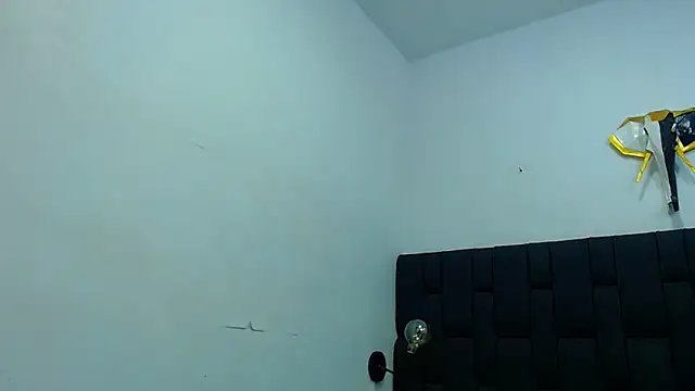 Snapshot of daniel_evans69 chatting on October 27, 2025, 12:20 pm daniel evans69 online show from October 27, 2025, 12:20 pm