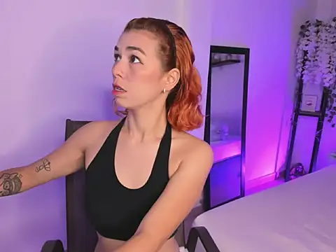 selene boyer online show from November 11, 2025, 6:08 pm