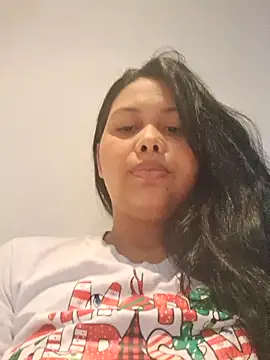 Snapshot of Alessandraa- chatting on March 26, 2026, 9:31 pm Alessandraa- online show from March 26, 2026, 9:31 pm