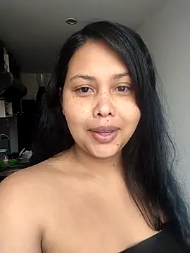 Snapshot of Alessandraa- chatting on March 29, 2026, 3:56 pm Alessandraa- online show from March 29, 2026, 3:56 pm