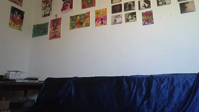 marixaballi online show from October 23, 2025, 3:22 pm