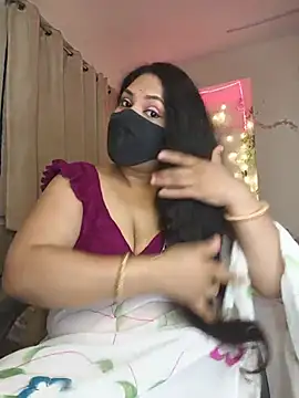 Snapshot of Indian_queen007 chatting on August 4, 2026, 9:28 pm Indian queen007 online show from August 4, 2026, 9:28 pm