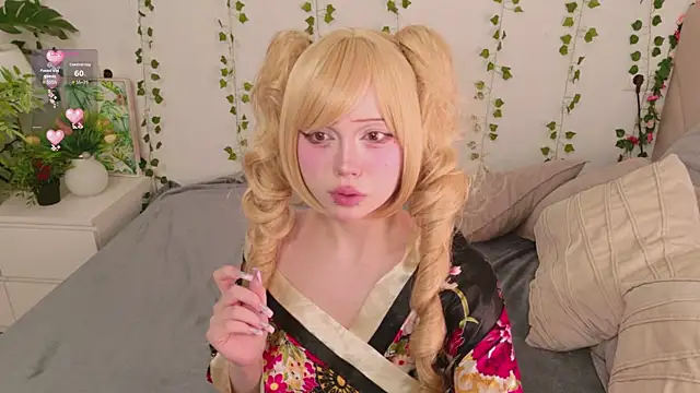 Kyomi Sun online show from July 25, 2026, 2:14 pm