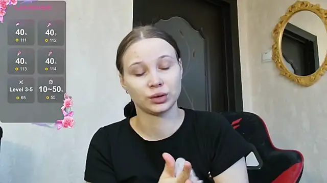 PrettyMegan online show from November 25, 2025, 12:27 pm