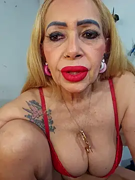 Sweeteangel online show from May 1, 2026, 4:17 am
