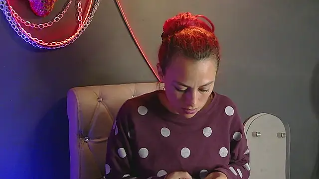 MeganBrown4 online show from February 19, 2026, 3:19 pm