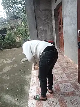 Phuong xxx online show from February 6, 2026, 12:04 am