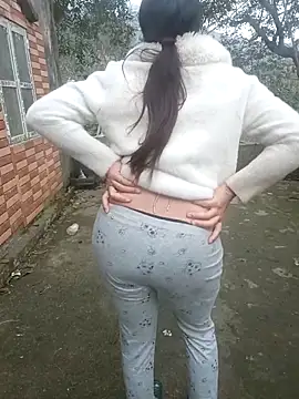 Phuong xxx online show from February 7, 2026, 12:36 am