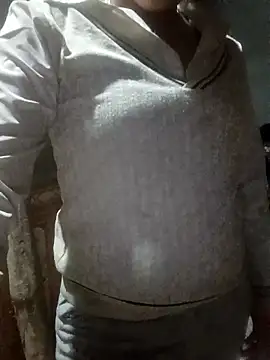 Phuong xxx online show from March 4, 2026, 11:11 pm