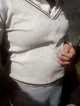 Phuong xxx online show from March 7, 2026, 1:08 pm