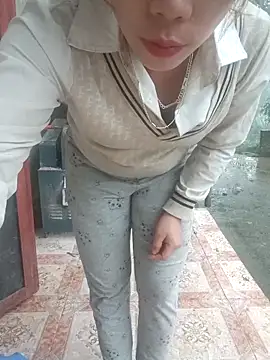 Phuong xxx online show from March 8, 2026, 1:14 am