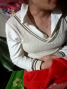 Phuong xxx online show from March 11, 2026, 1:06 pm