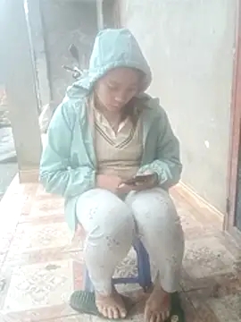 Phuong xxx online show from March 15, 2026, 10:21 am